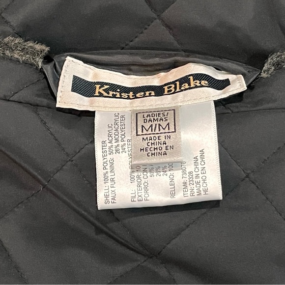 Kristen Blake Reversible Faux Fur Hooded Vest
Brown Black M Plush Warmth Cozy - Picture 9 of 12